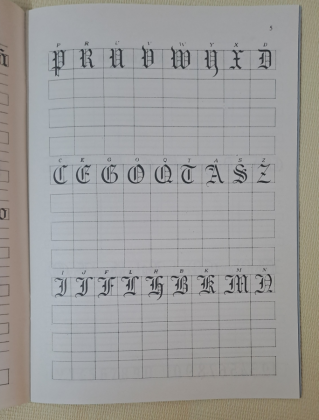 CUADERNO 9-  LETRA GÓTICA- GRAM